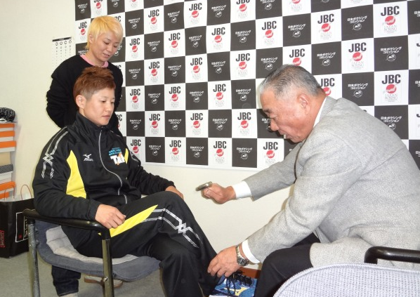 山口直子・藤岡奈穂子（ボクシングニュース）