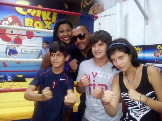 モレノがジムをオープン（ボクシングニュース）