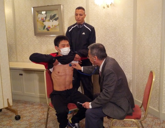 三浦とハルドンが予備検診（ボクシングニュース）