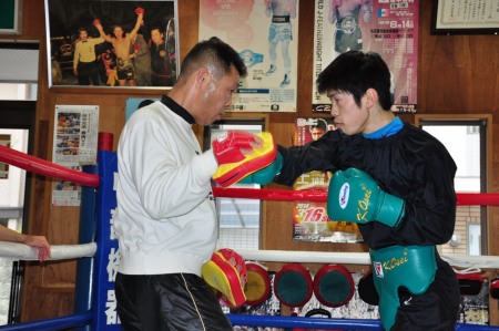 Kosei-Hatanaka_01_01 田中恒が公開練習、年内のタイトル挑戦視野(ボクシングニュース)