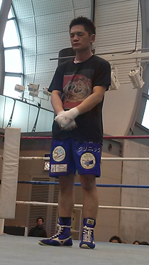 高山が14連勝、佐野は引退式（ボクシングニュース）