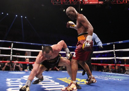 IMG_2081_01 ホプキンンス49歳3ヵ月で王座統一(ボクシングニュース)