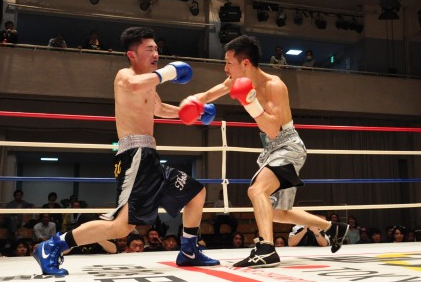 ランカーの船井は星野に辛くも勝利（ボクシングニュース）