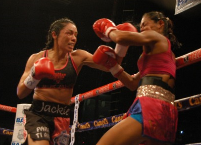 nava 女子世界戦ダウン欧州、ナバがタイトル獲得(ボクシングニュース)