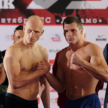 cristov ロシアvsポーランド、クルーザー級ダブル世界戦(ボクシングニュース)