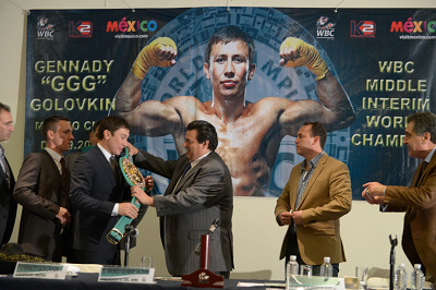 golov ゴロフキンにWBCベルト贈呈(ボクシングニュース)