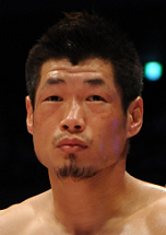 hasegawa 長谷川穂積が現役続行を表明(ボクシングニュース)