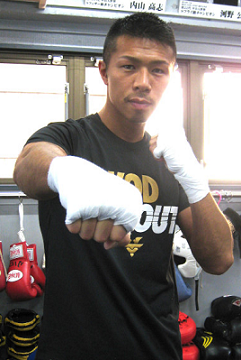 uchiyama2 内山高志がV10に向け公開練習(ボクシングニュース)