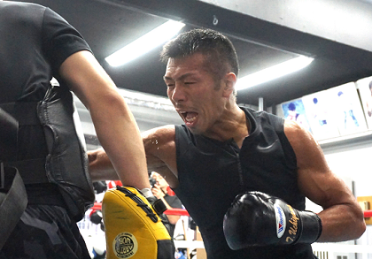 内山高志が雪辱へDF修正「目だけで避けすぎていた」 | Boxing News