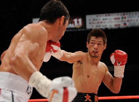 拳四朗が12.23に挑む統一戦に名勝負の歴史 日本人選手の“世界チャンピオン対決”を振り返る – Boxing News（ボクシングニュース）