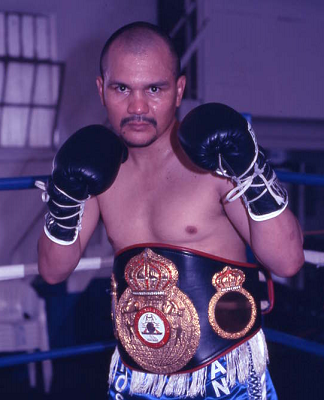 ニカラグア興行で時の人 ロセンド アルバレス氏 伝説王者リカルド ロペスに唯一のドロー与える Boxing News ボクシングニュース