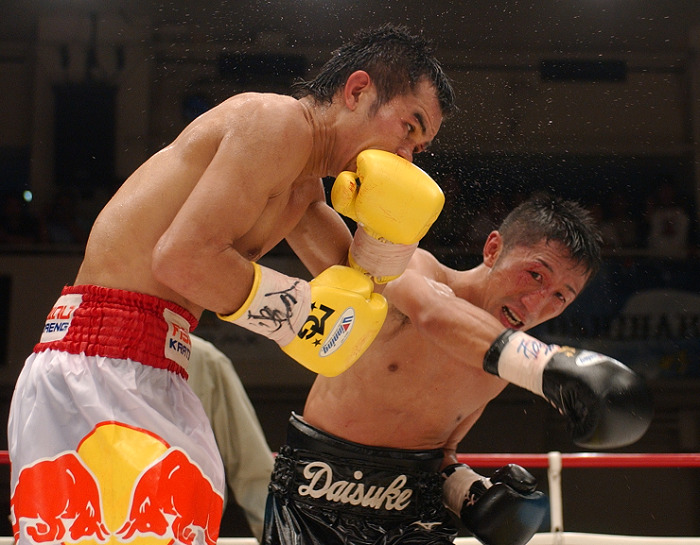 内藤大助の大仕事から15年 34秒ko負けの屈辱晴らし ポンサクレックのv18阻止 Boxing News ボクシングニュース