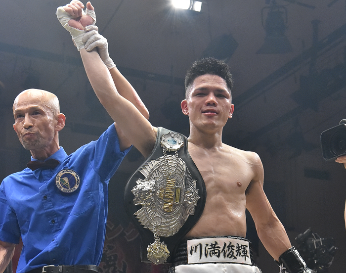 川満俊輝が6回TKO勝ち 日本L・フライ級王座V1 安藤教祐は奮闘及ばず 
